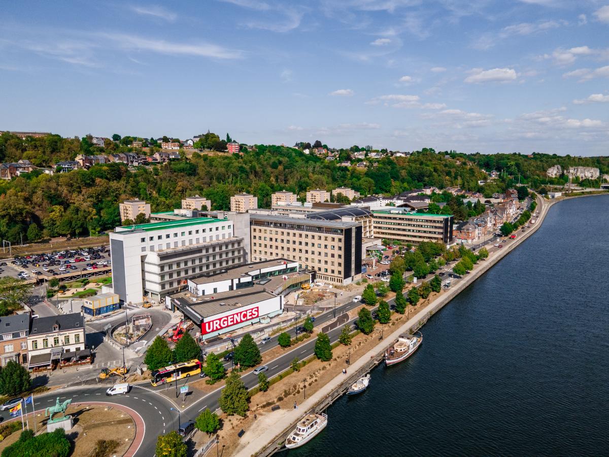 Photo aérienne du chantier des urgences du CHRSM - site Meuse